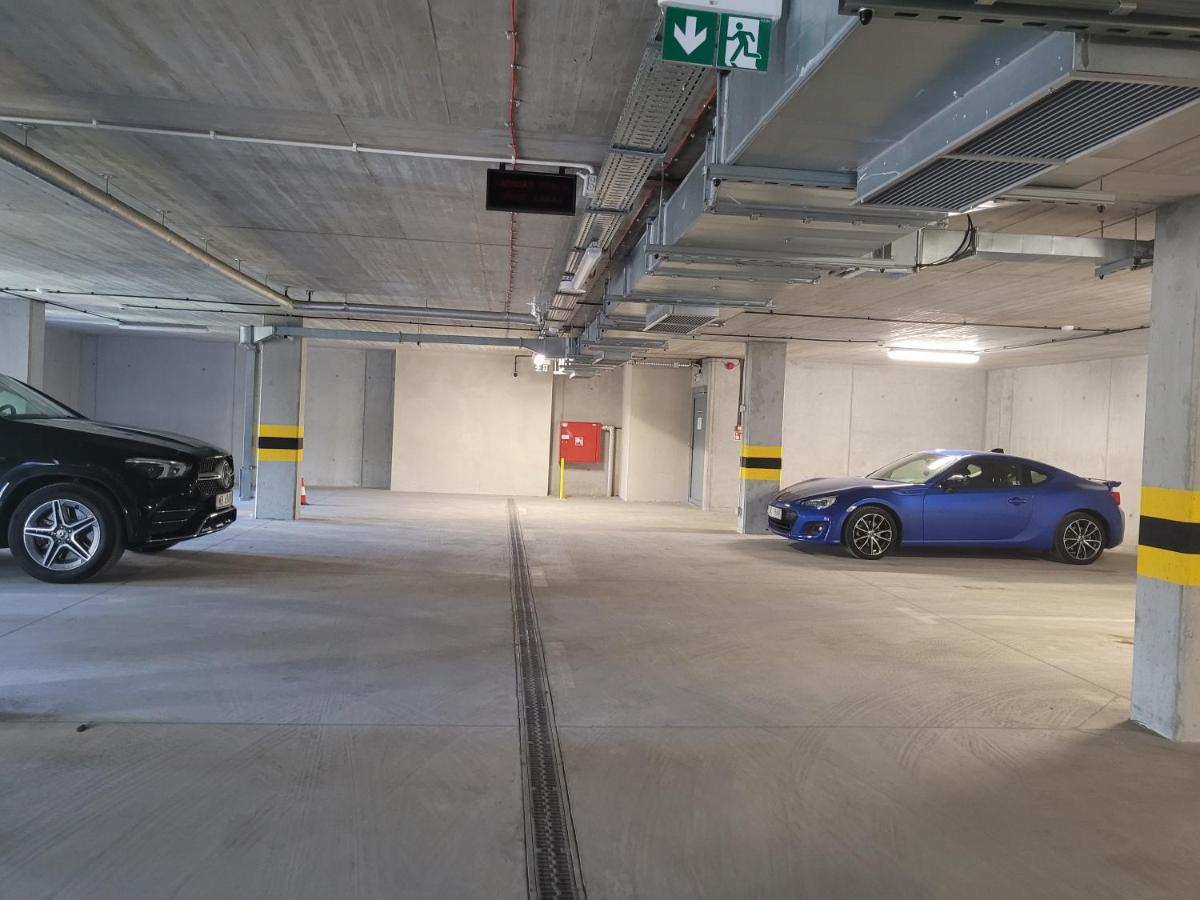 Apartament Gliwice Centrum Dunikowskiego Z Garazem Eksteriør bilde